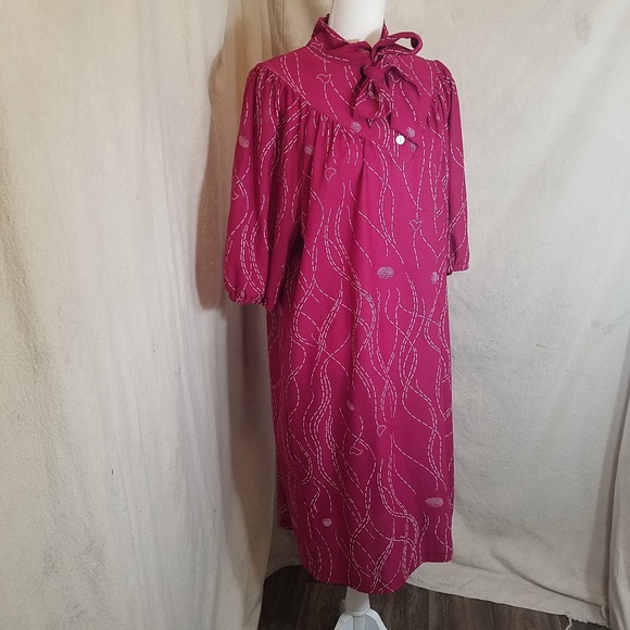 Real Vintage Upper Crust Dress - Picture 3 of 6